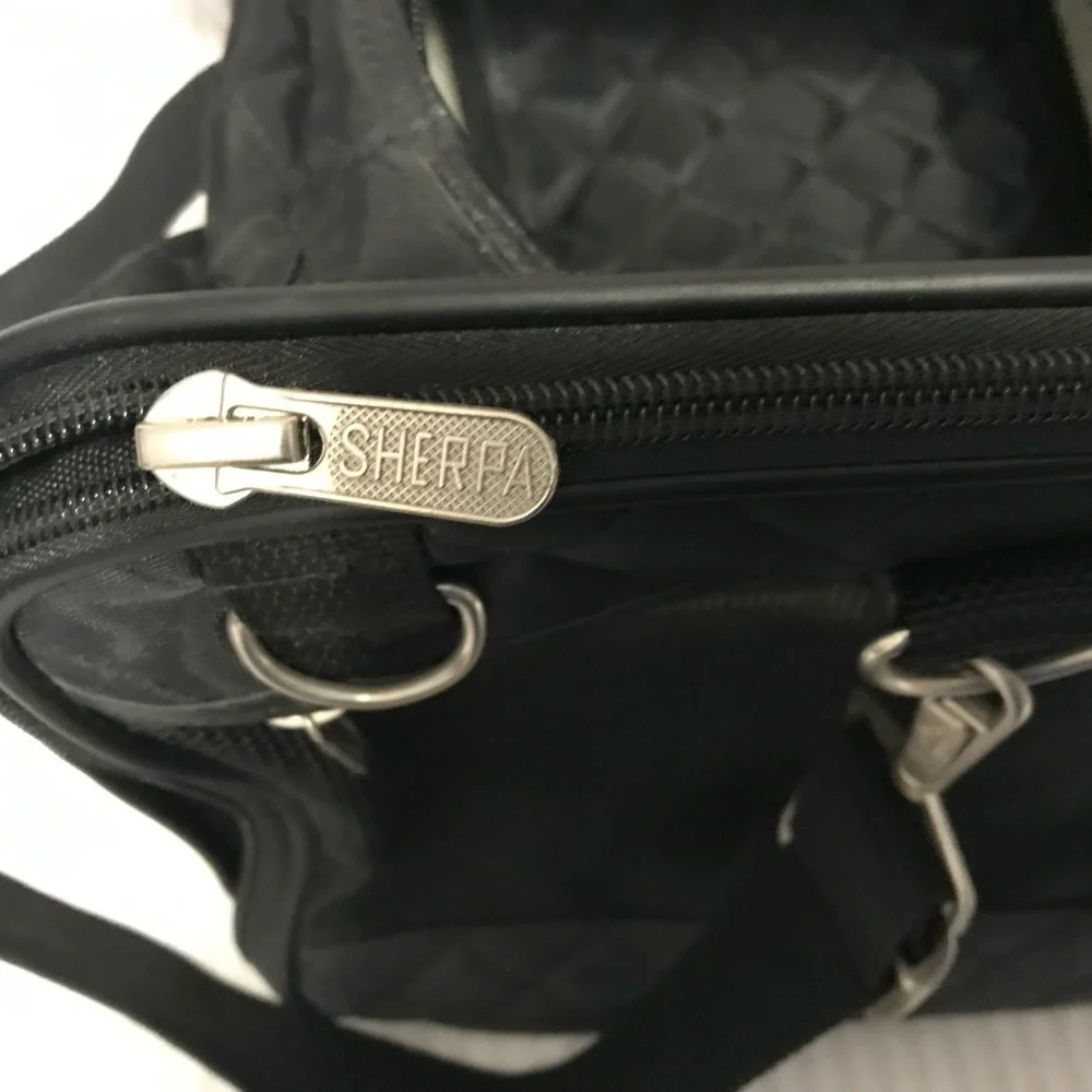 PET Carrier airplane approved